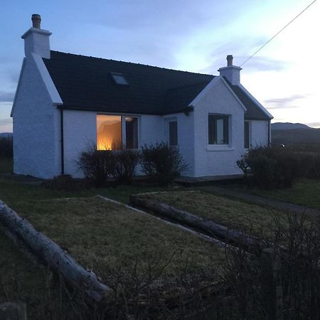 Amber'S Cottage Staffin Eksteriør billede